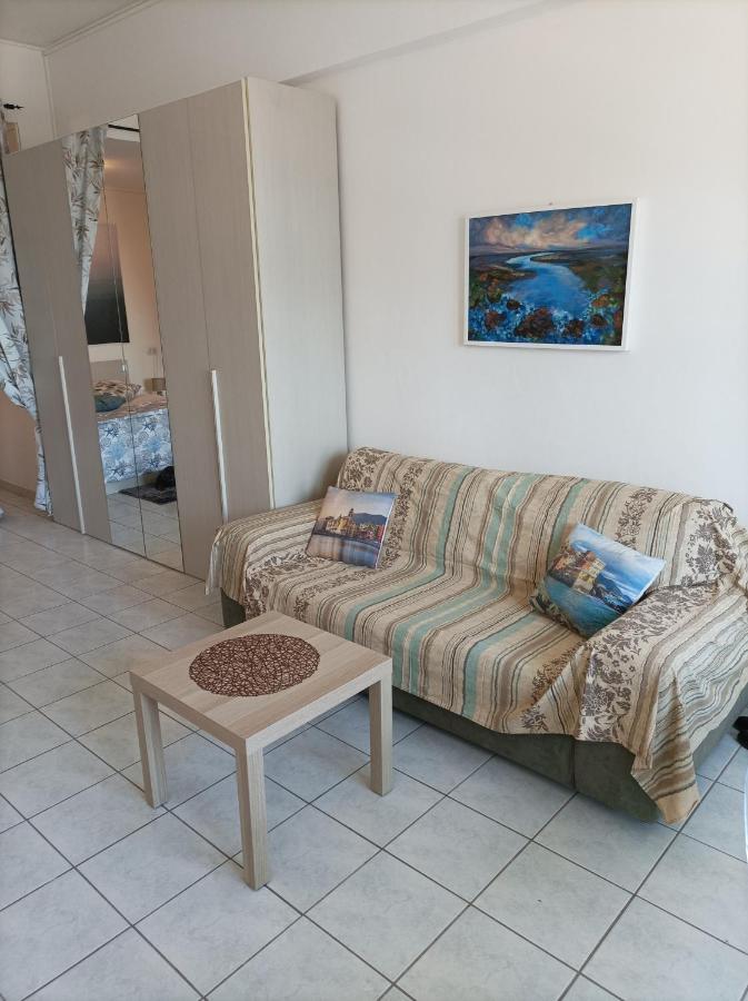 Residenza La Lanterna Aparthotel Genua Buitenkant foto