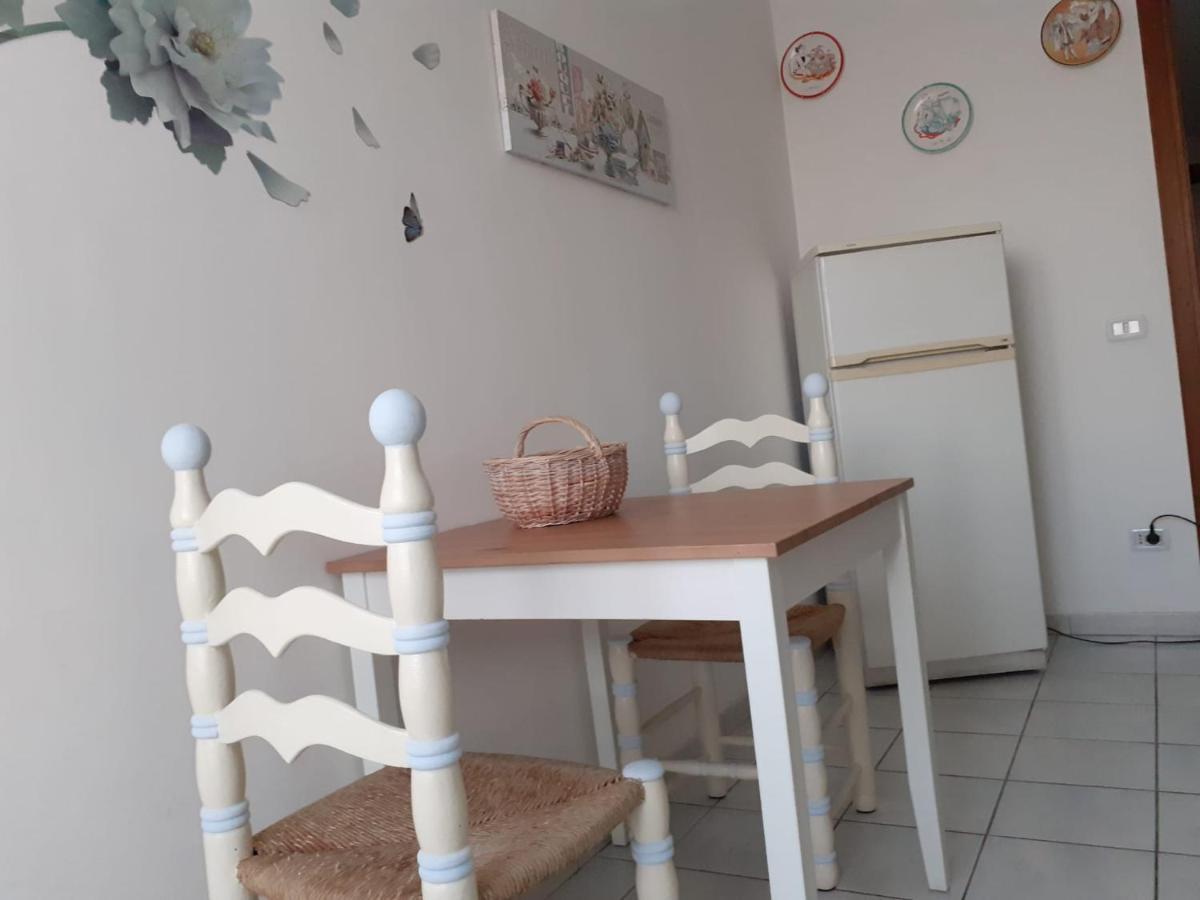 Residenza La Lanterna Aparthotel Genua Buitenkant foto
