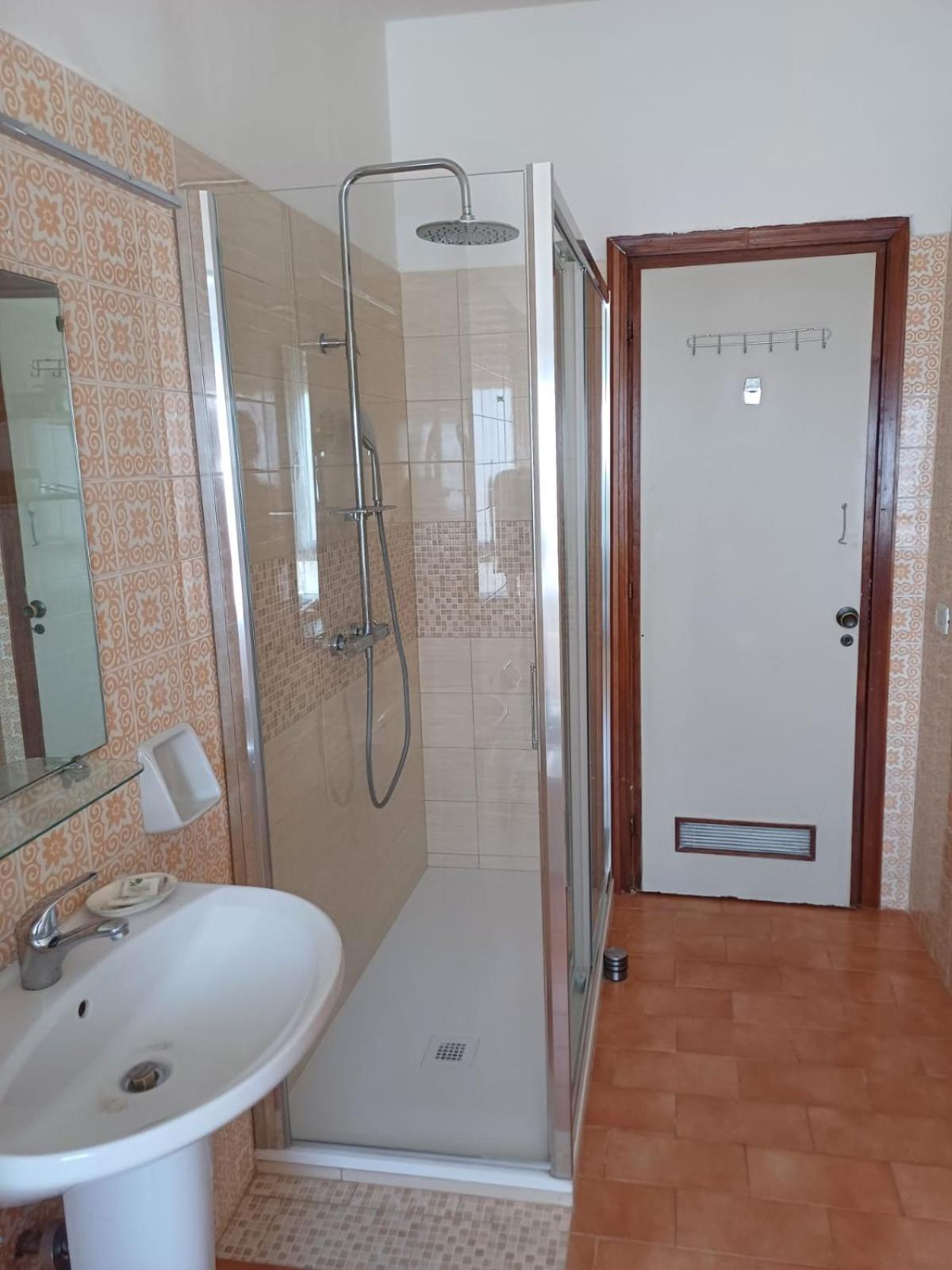 Residenza La Lanterna Aparthotel Genua Buitenkant foto